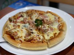 烤香肠披萨-魏斯理汉堡(西安沣东吾悦店)