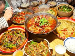 -泥糊破店小酒馆·团建聚餐(南京西路店)