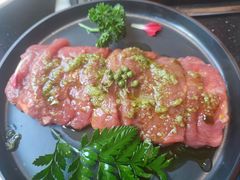 招牌藤椒鲜牛肉-渝利重庆火锅