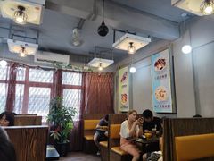 大堂-汕中冰室