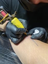 -荔刺青纹身·手穿孔饰品