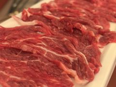 大别山小黄牛火锅-元一希尔顿酒店·鲜切牛肉火锅禅自助餐厅