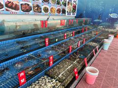-红月湾海鲜饭店•沙滩海景(双月湾店)