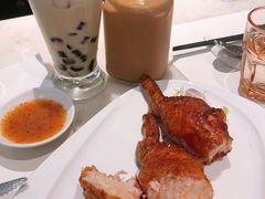 -港丽餐厅(高德置地店)