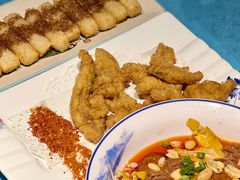 -张氏宽窄巷成都菜(澳德乐店)