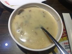-豪享来中西餐厅(延安东路店)