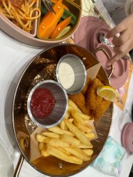 -奈尔宝家庭中心·亲子餐厅(鄞州万达店)