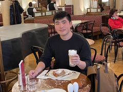 -中央咖啡馆