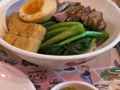 金奖卤鹅肉饭-陈鹏鹏潮汕菜(宝安机场T3航站楼店)