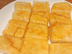 -黄泥岗·地道湖北菜(奥特莱斯店)