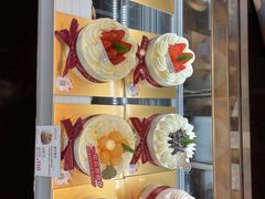 -花花卷卷·鲜食蛋糕(静安久光百货店)