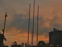 -芒果国际影城东风店