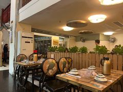 -利杨记·本味轩粥坊·烧烤(宝体店)