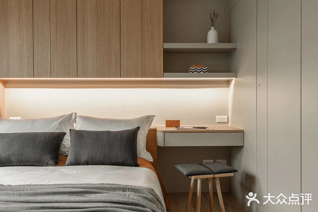 今日分享[礼花]简约风格装修，却比大多数人住的都舒坦。