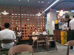 大堂-老虎滩大连海鲜烧烤(建邺云锦路总店)