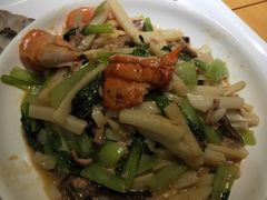 -叁个大叔的面隔壁烧烤(崇和路店)