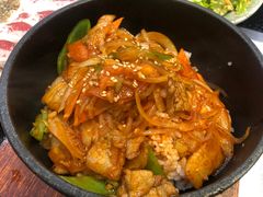 -臻牛烤肉