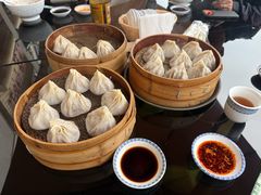 -笑来喜馄饨小笼工坊店(湖滨街店)
