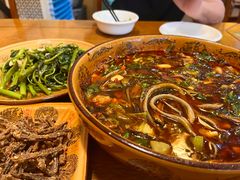 -乐山第一家临江鳝丝(茶坊路店)