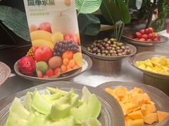 -钱小奴海鲜自助黑金店(杭州滨江龙湖店)