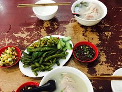 -雷祖芳老妈蹄花店