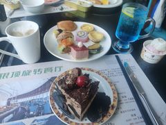 -怡豪大饭店·49楼旋转自助餐厅