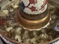 -毛辣果·贵州红酸汤牛肉火锅(西单店)