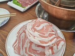 -楼外楼大刀肉传统火锅居(博学路店)