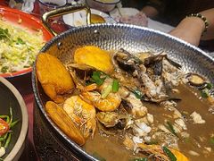 -鱼满舱·鲜活海鲜·正宗鲁菜