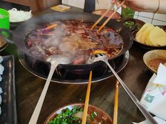 -黄潇洒老火锅(九眼桥宏济巷店)
