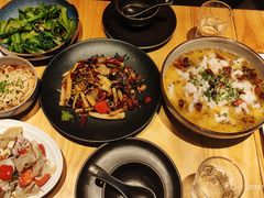 -十三式重庆江湖菜(金茂览秀城店)