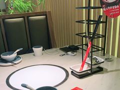 -左庭右院鲜牛肉火锅(浦江欢乐颂店)