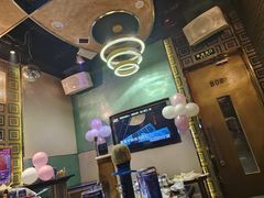 -K+全国连锁KTV(绿地缤纷天地店)