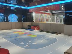 -小蓝鲸游泳培训基地(石景山店)