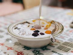 超级桃胶芋圆-堂屋糖水店(愚园店)