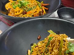-醉人椒麻辣香锅(王府井喜悦店)