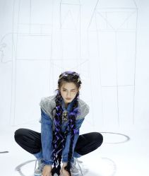 -变画·发型STUDIO