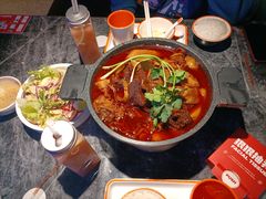 -胖哥俩肉蟹煲(长沙高铁吾悦广场店)