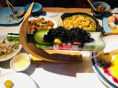抽烟喝酒烫头-局气烤鸭·北京菜(德云社店)