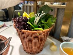 -洪氏嗨捞·猪肚鸡火锅(阳光天地店)