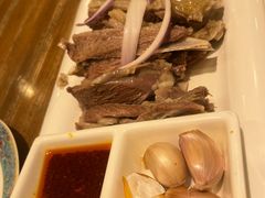 -清真·玛丽亚新疆菜主题餐厅(浙江中路店)