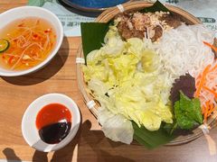 烤肉配鸡扒捞檬-越美小馆·越南料理(曲江店)