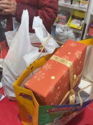 -逝水玩具折扣店