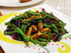 -三寓宾馆宴会厅