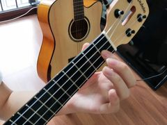 -八度音乐吉他教室(汉广店)