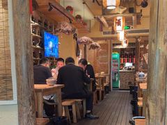 -泥糊破店小酒馆·团建聚餐(南京西路店)