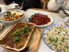 -手抄板凳江南菜(湖滨商业街店)