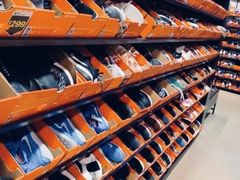 -上品折扣(回龙观店)
