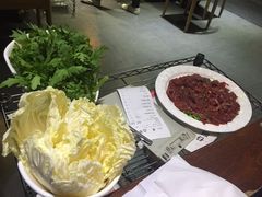 -重庆德庄火锅(体育中心店)