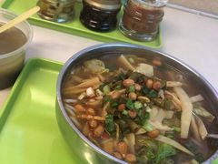 -卓雅桂林米粉